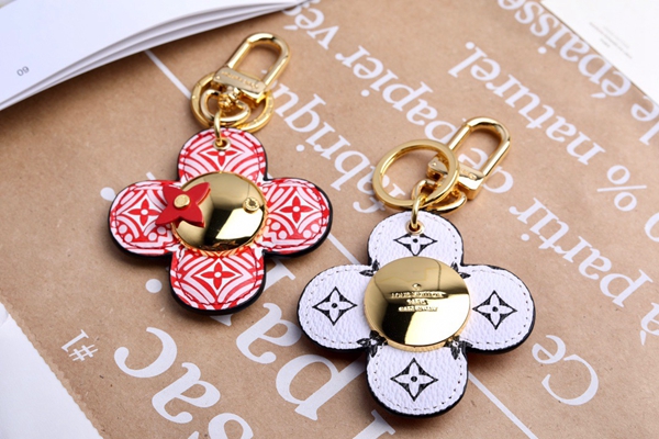 ブランドキーホルダー背面デザイン